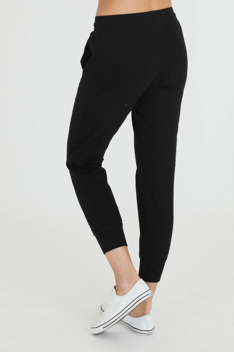 AMBER JOGGER