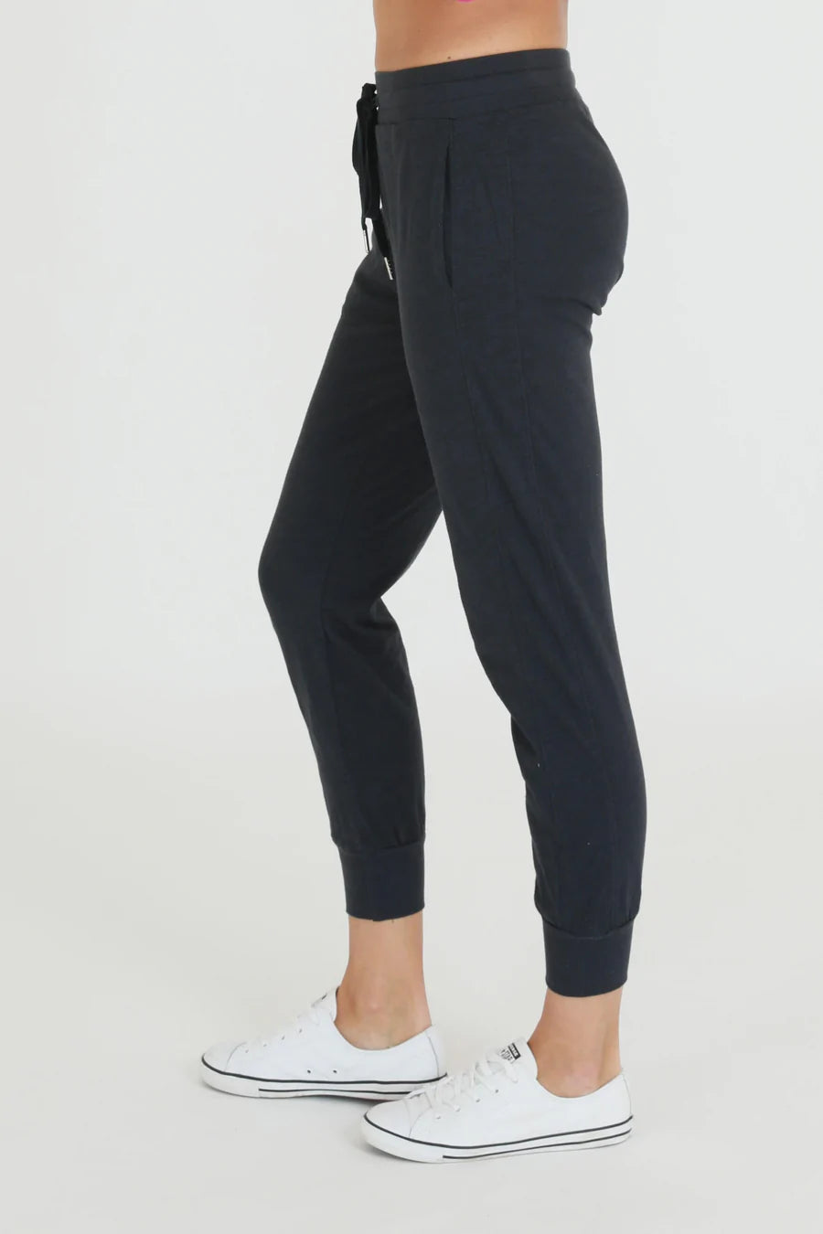 AMBER JOGGER