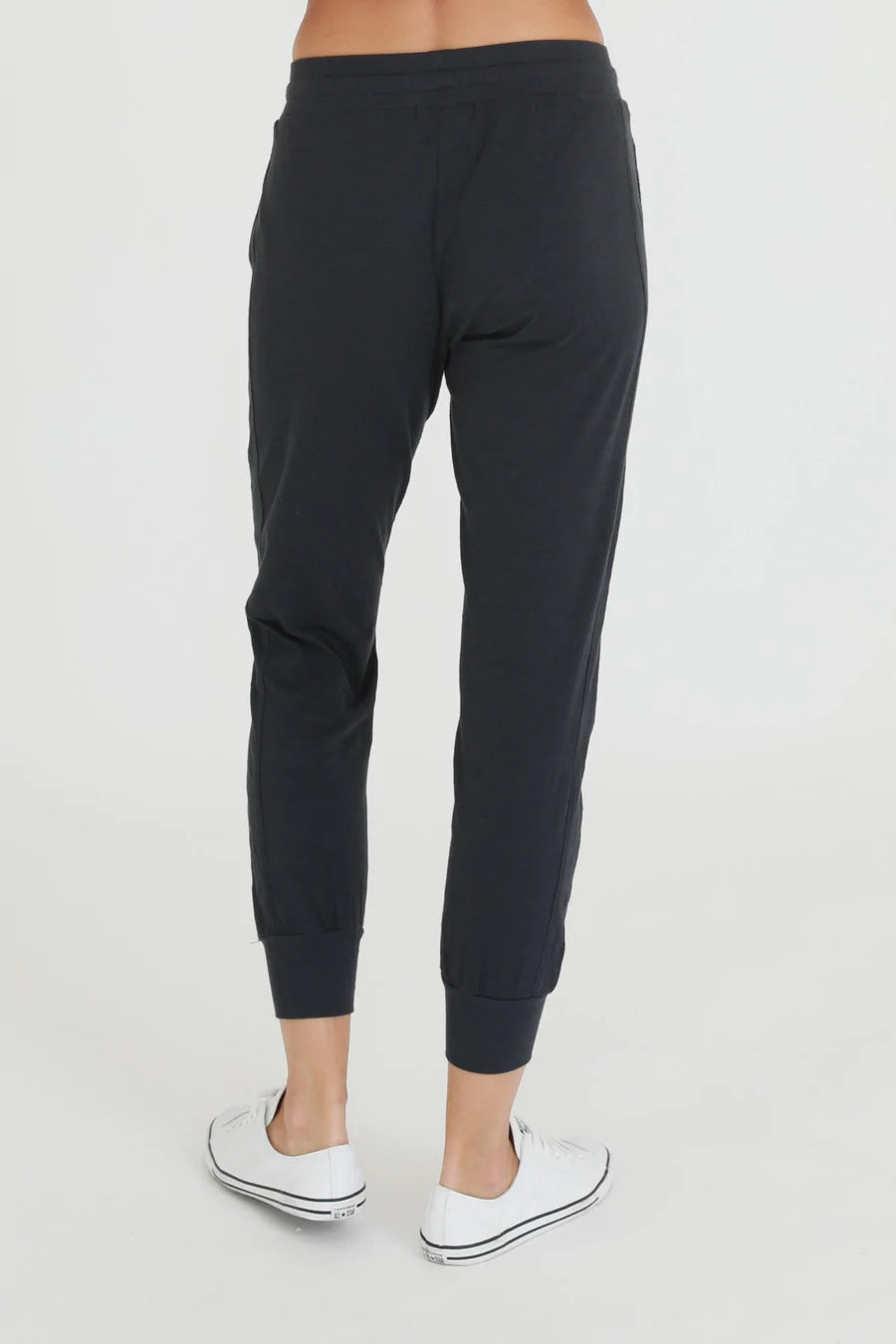 AMBER JOGGER