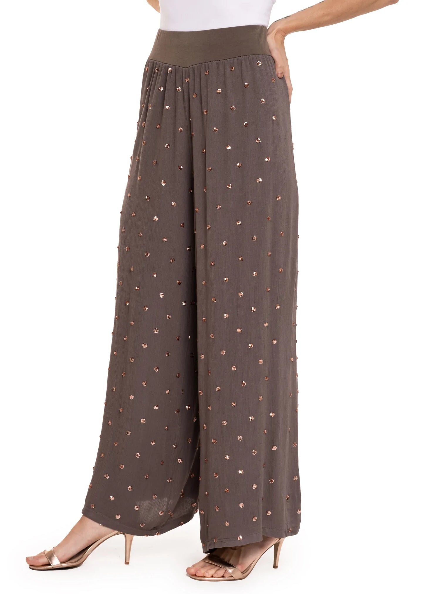 Leylah Pant